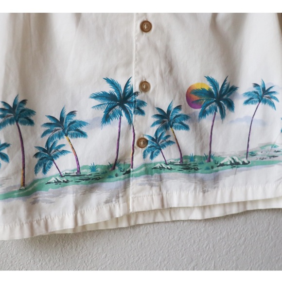 ❌SOLD❌2 for $20 Old Navy Hawaiian Shirts - Picture 3 of 13